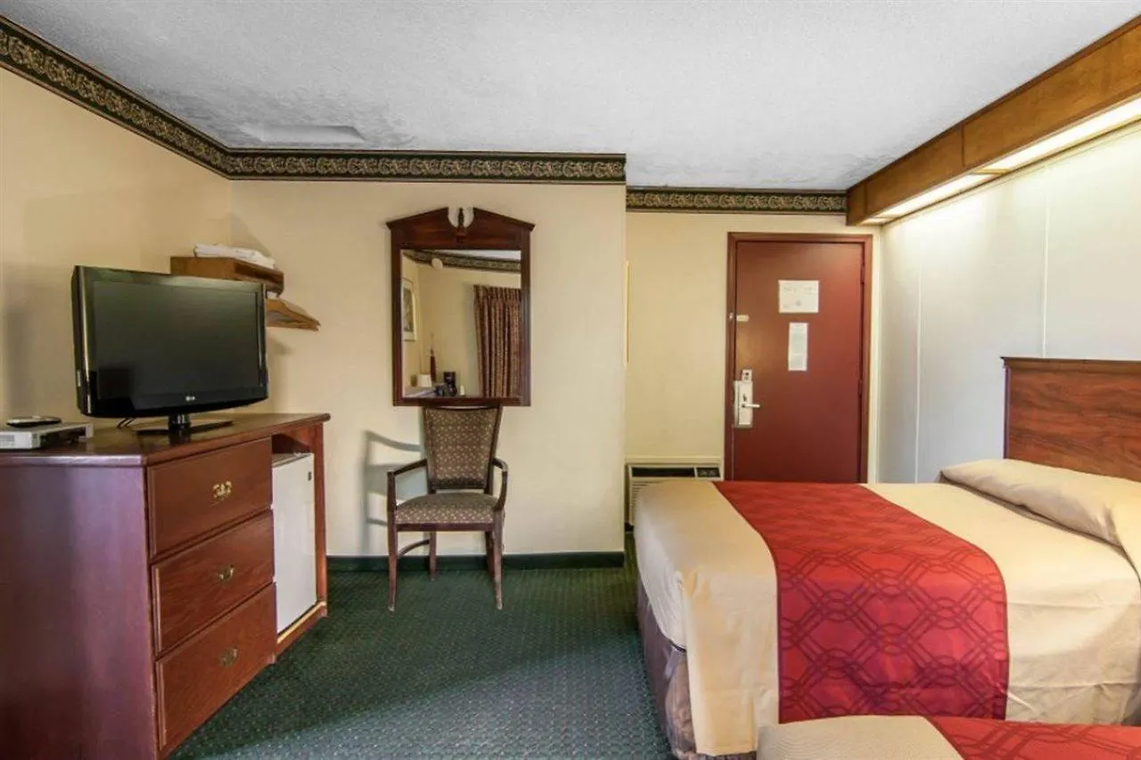 Broadway Inn Portland Downtown