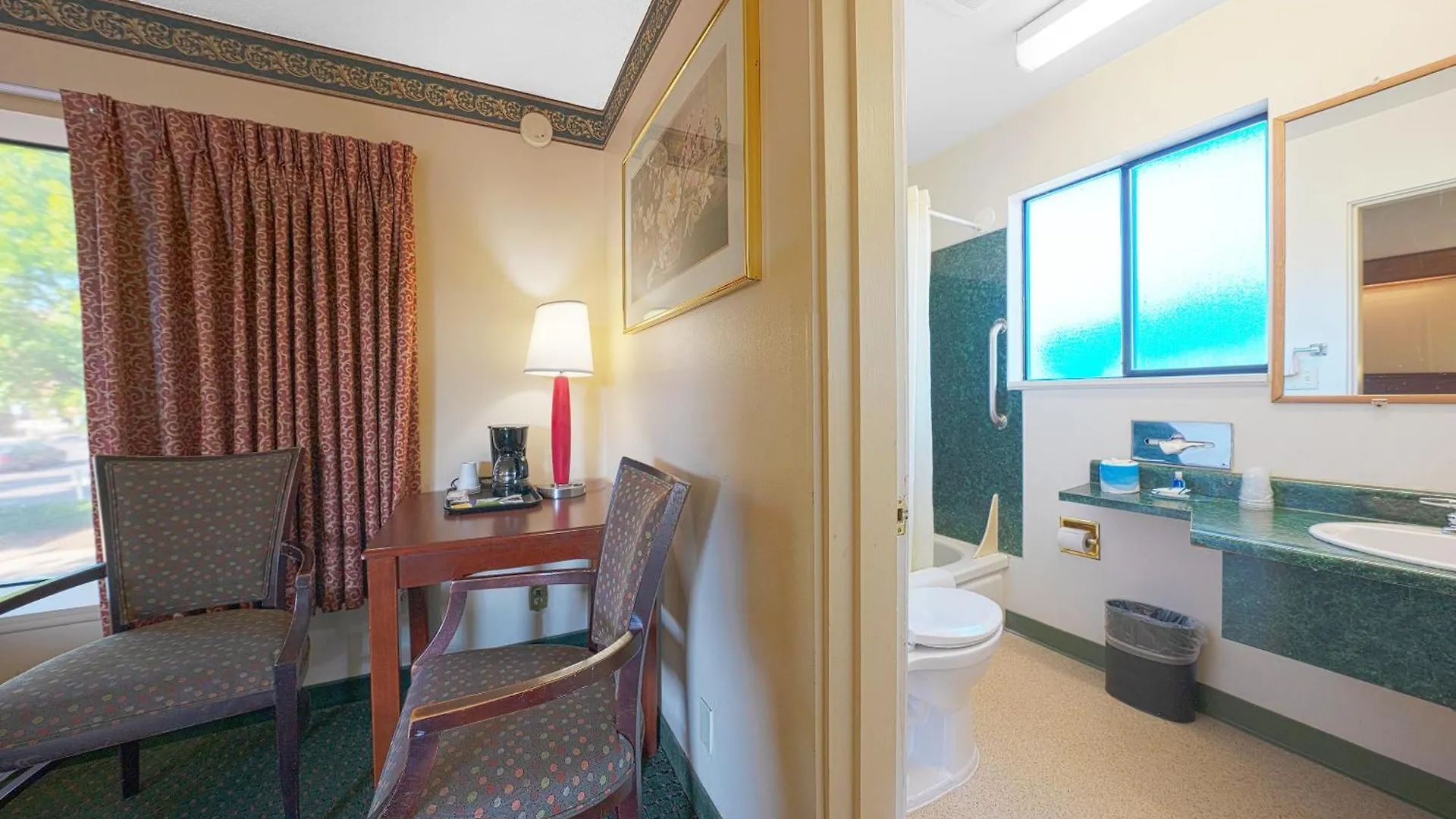 Broadway Inn Portland Downtown Motel