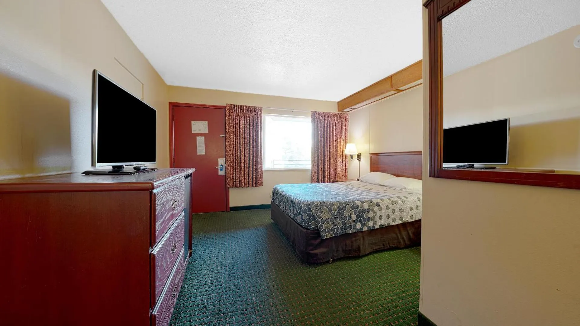 Broadway Inn Portland Downtown