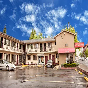 ** Мотель Broadway Inn Portland Downtown США